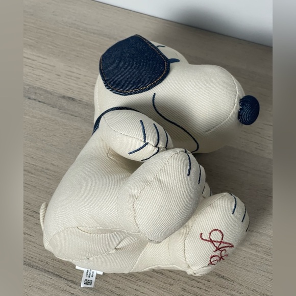 American Eagle x Peanuts | Snoopy Denim Plush Limited Edition - Picture 2 of 6